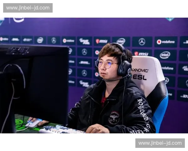 DOTA2玩家神操作瞬间秒了全场引爆全网热议震撼全英雄对决